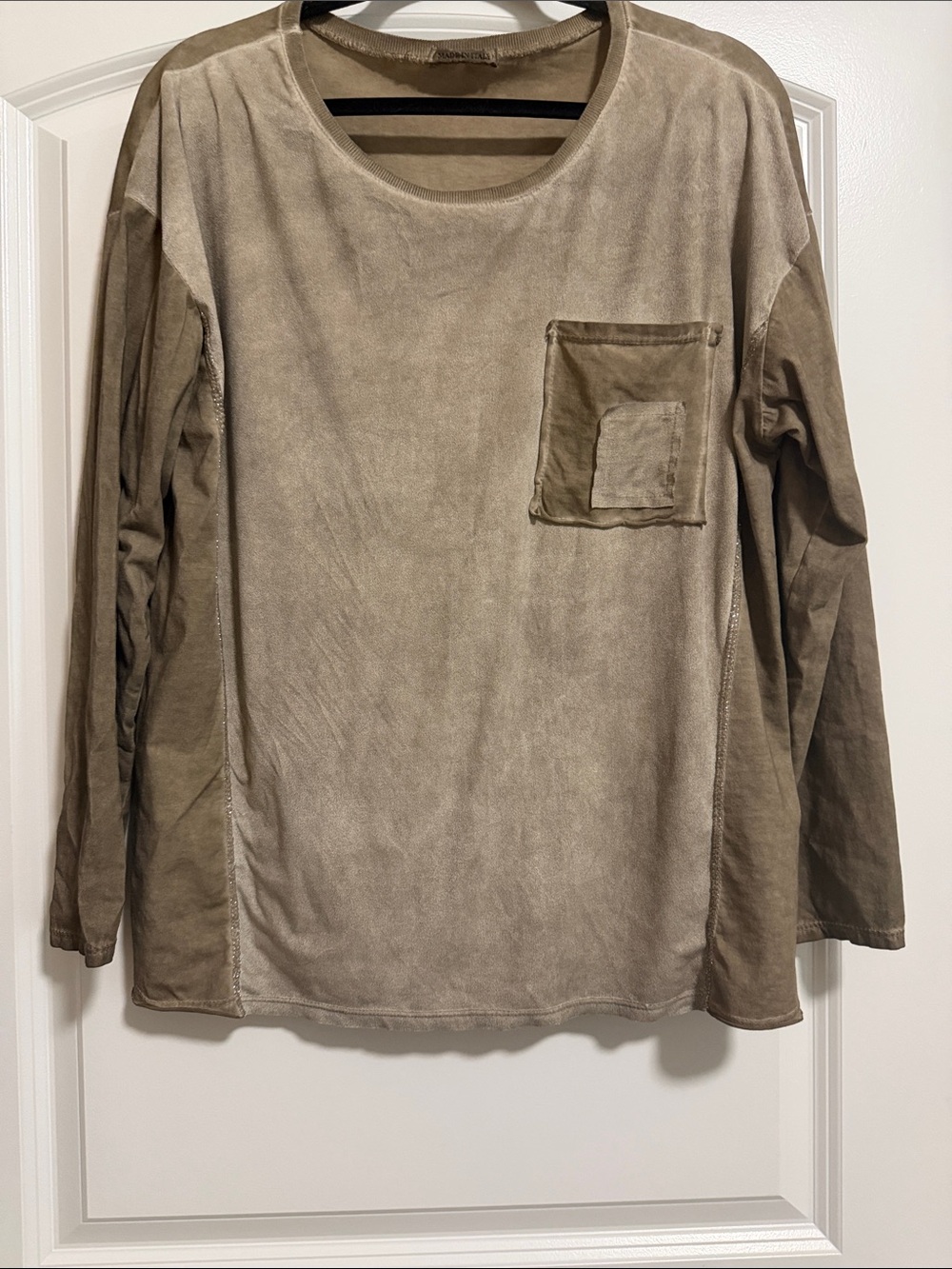 Womens Long Sleeve Pocket Tee - Taupe